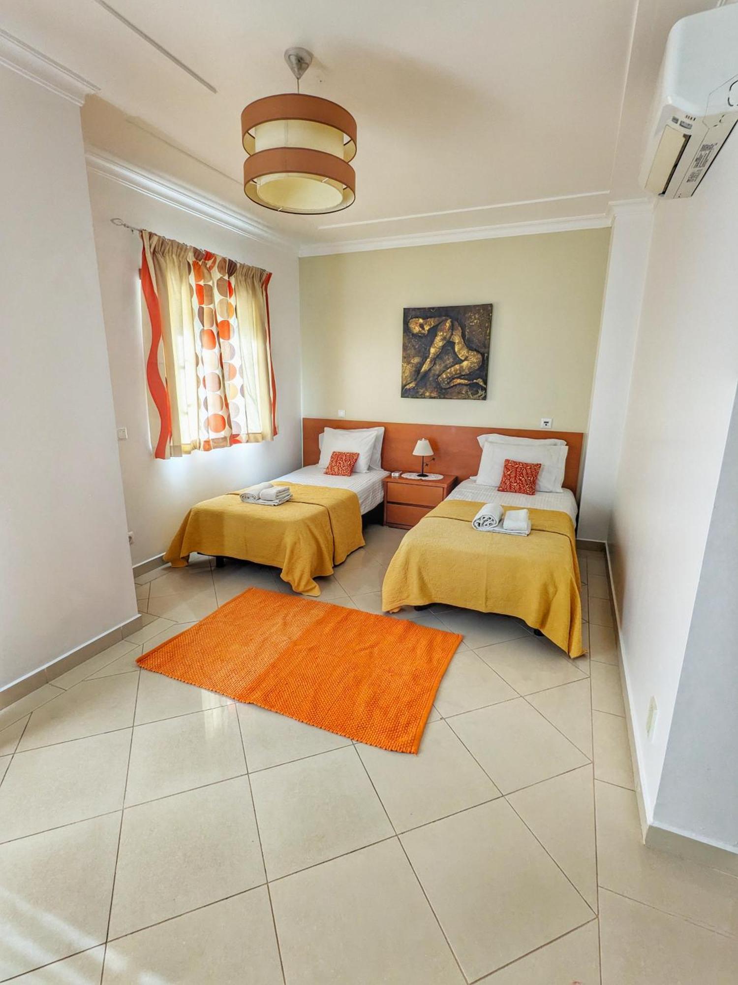 Farm Village- Townhouse 2 Mins From Old Town Albufeira Zewnętrze zdjęcie